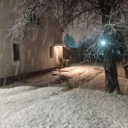 شقة ليفنو  في Apartman Lili المظهر الخارجي الصورة