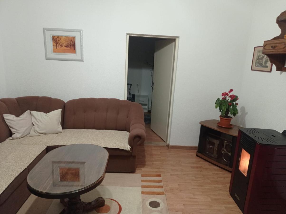 شقة ليفنو  في Apartman Lili المظهر الخارجي الصورة